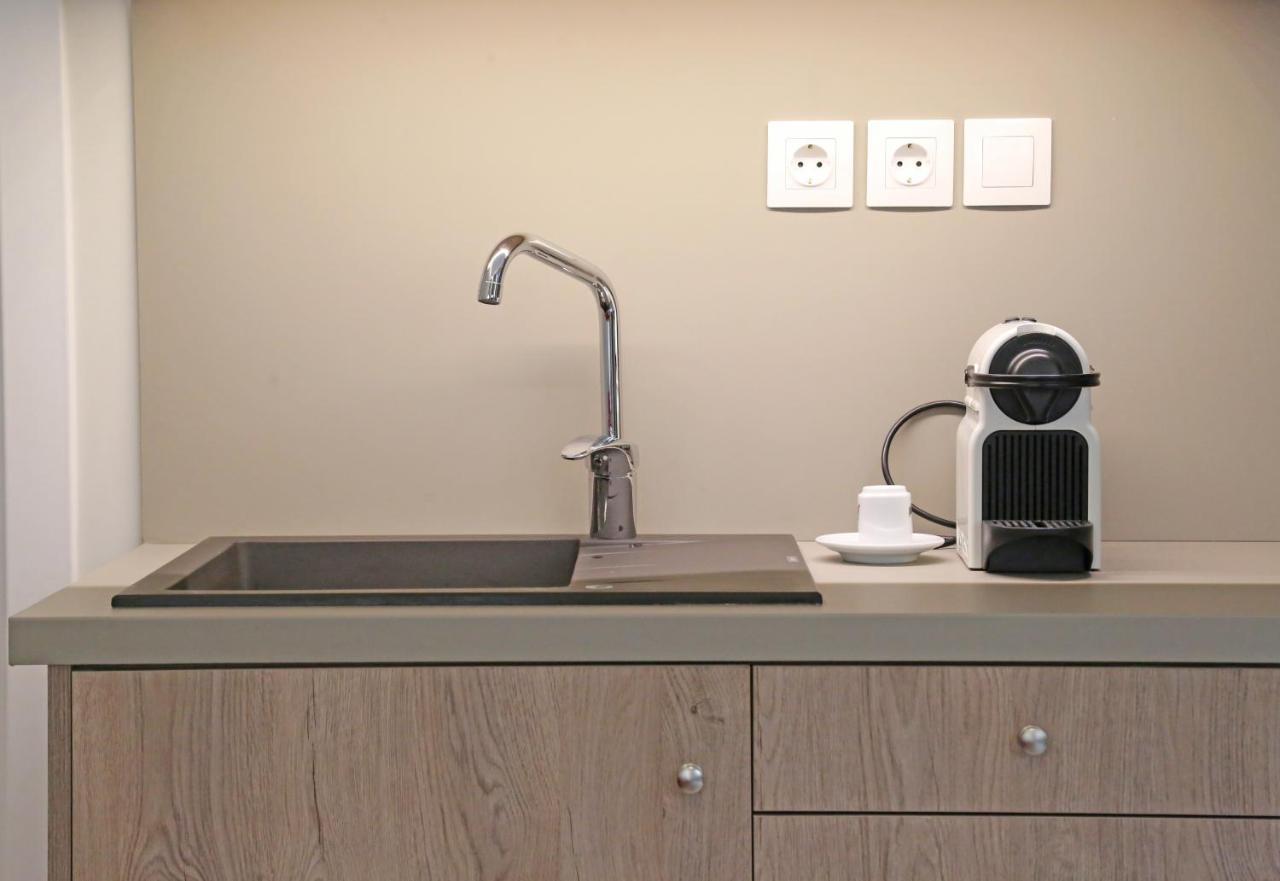 One Suite Syros Ermoupoli Ngoại thất bức ảnh