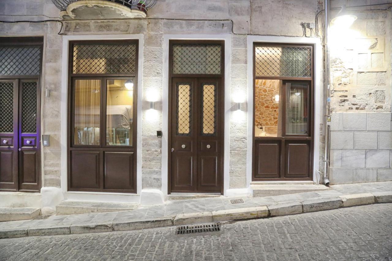 One Suite Syros Ermoupoli Ngoại thất bức ảnh