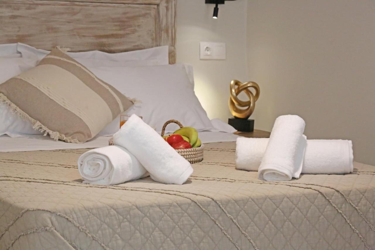One Suite Syros Ermoupoli Ngoại thất bức ảnh