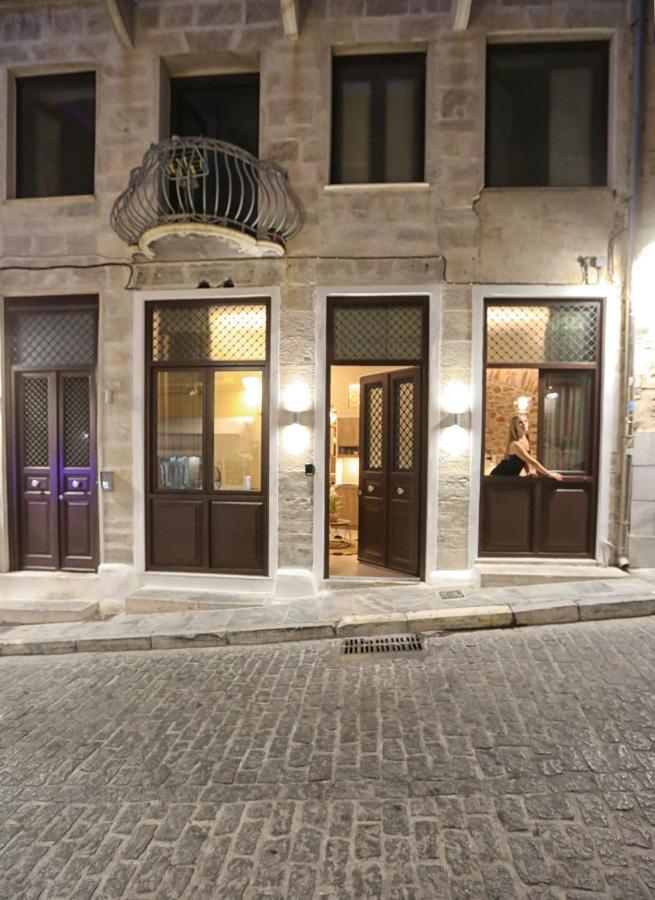 One Suite Syros Ermoupoli Ngoại thất bức ảnh